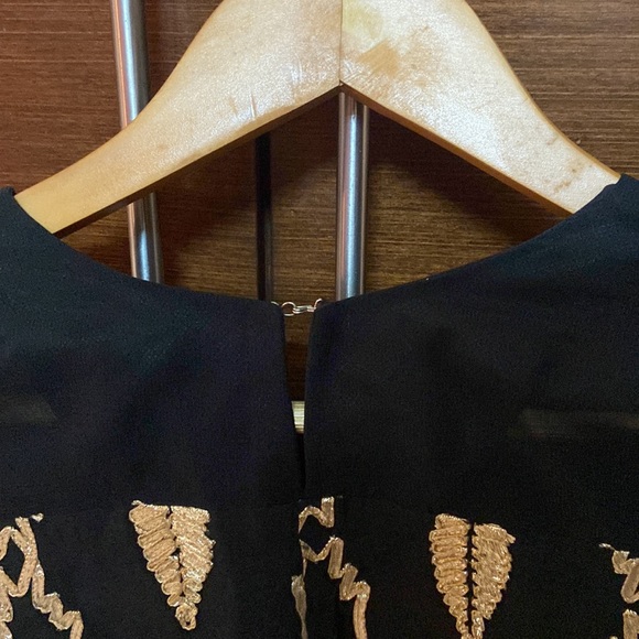 Beautiful black festive top with cape sleeves - Picture 3 of 5